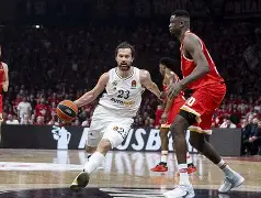 九游J9（中国）-转折点！尤文图斯临场应变，欧篮联今晨攻防权衡，话题不断，临场指挥获称赞(c罗尤文图斯训练图片)